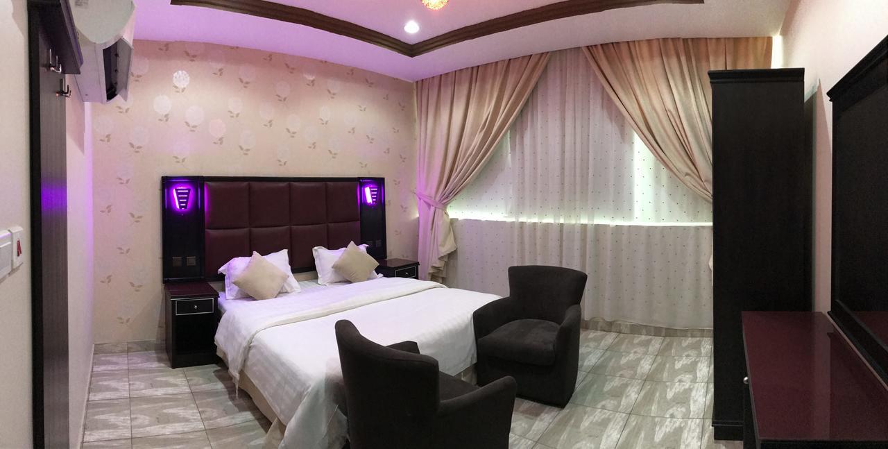 Rawasi Hotel Suites 3 Jeddah Exterior photo